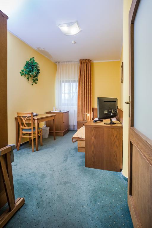 Hotel Jelinkova Vila Velké Meziříčí Rum bild